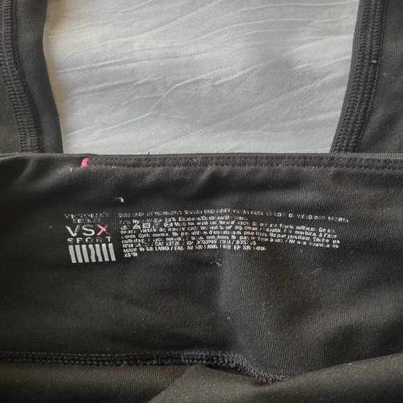 Victoria's Secret Knockout Tight, Cropped Leggings XS Capri - Picture 4 of 5